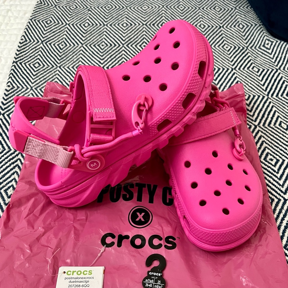 Post Malone X Crocs | Duet Max in Electric Pink